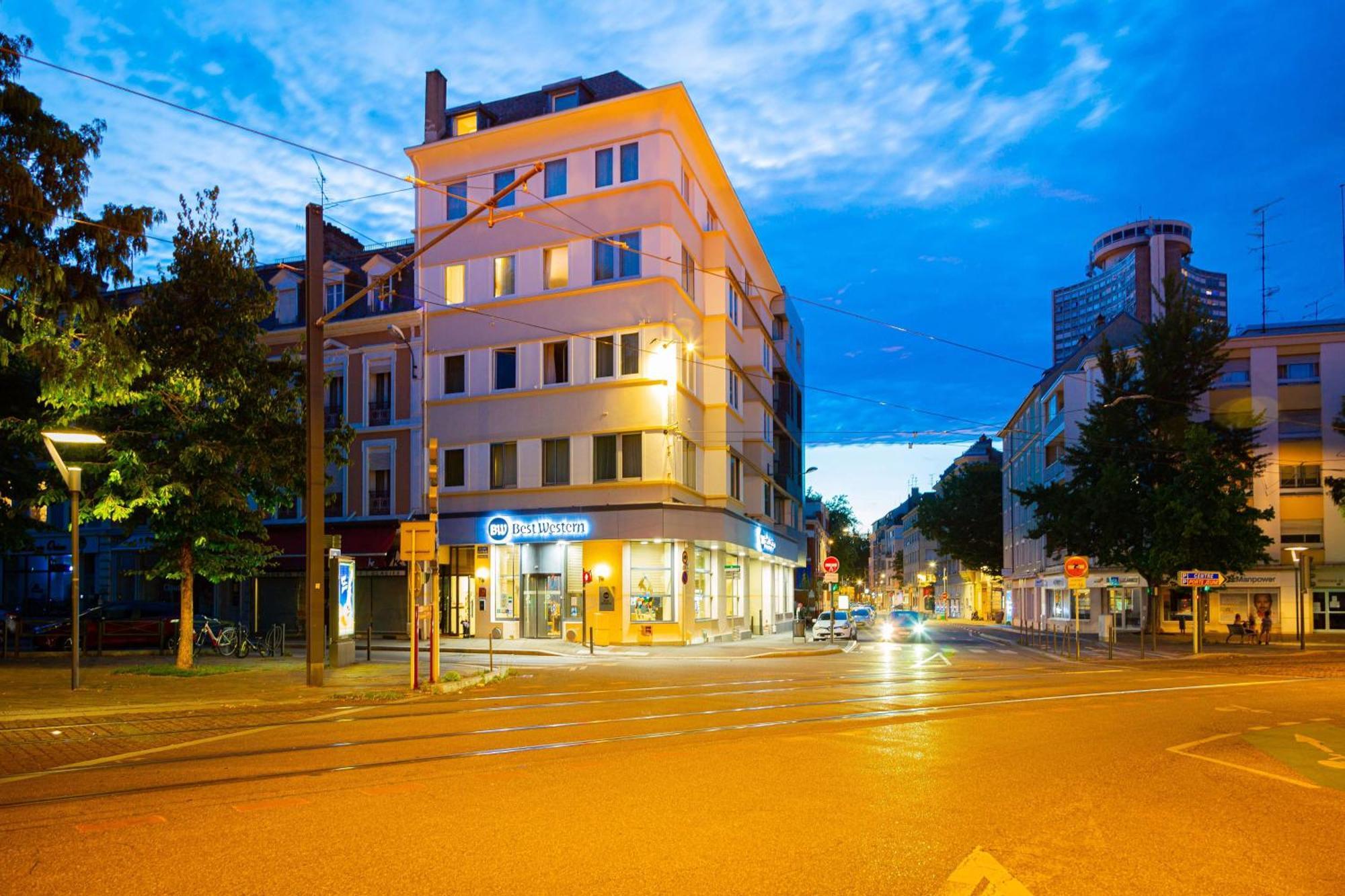 Western Salvator Centre Hotel 3*