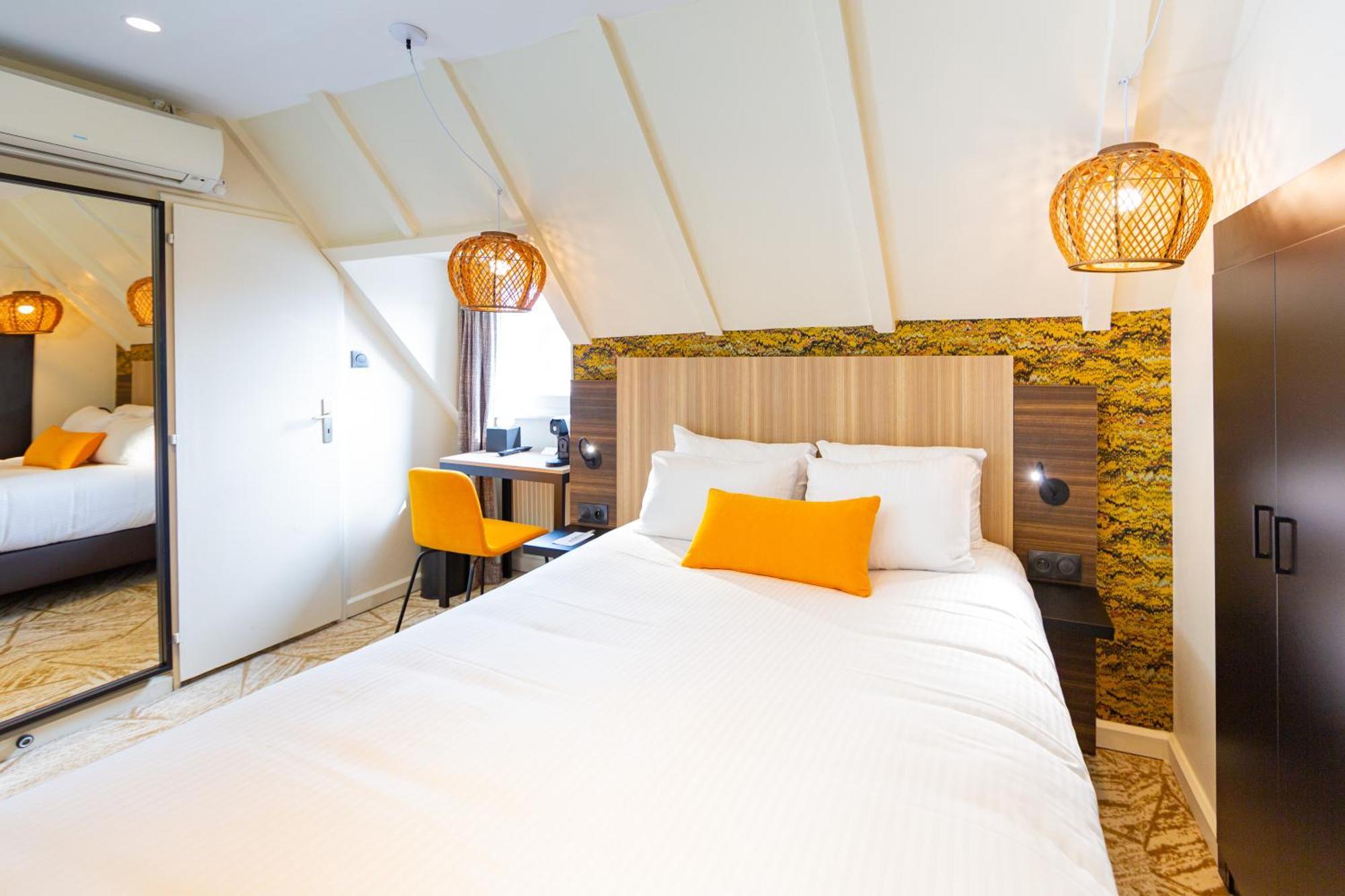 Hotel Western Salvator Centre 3*